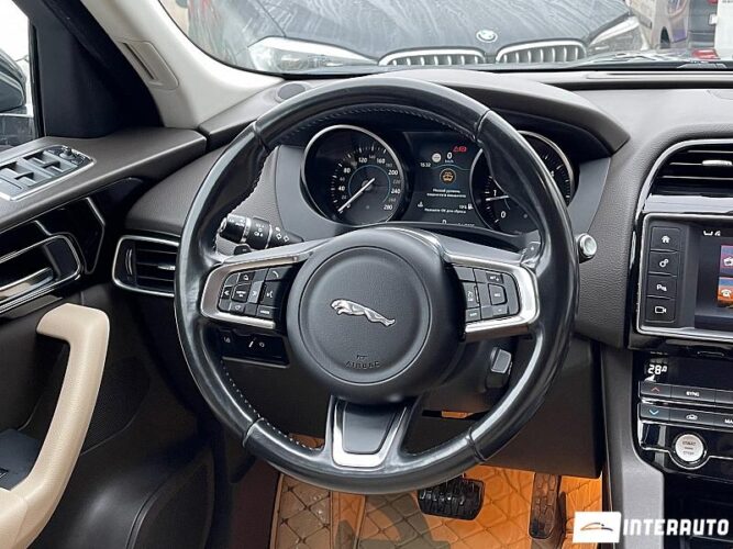 Jaguar F-Pace 35 jaguar F-Pace 2018