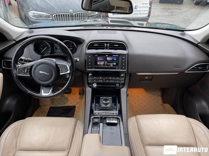 Jaguar F-Pace 34 jaguar F-Pace 2018