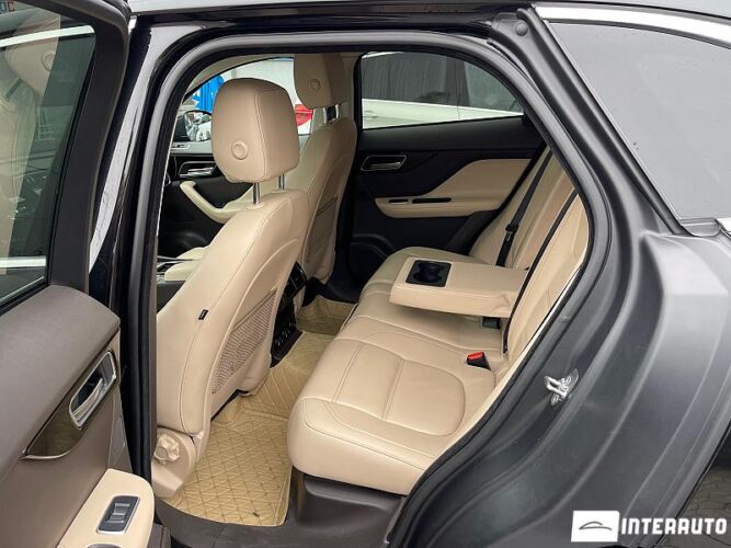 Jaguar F-Pace 43 jaguar F-Pace 2018