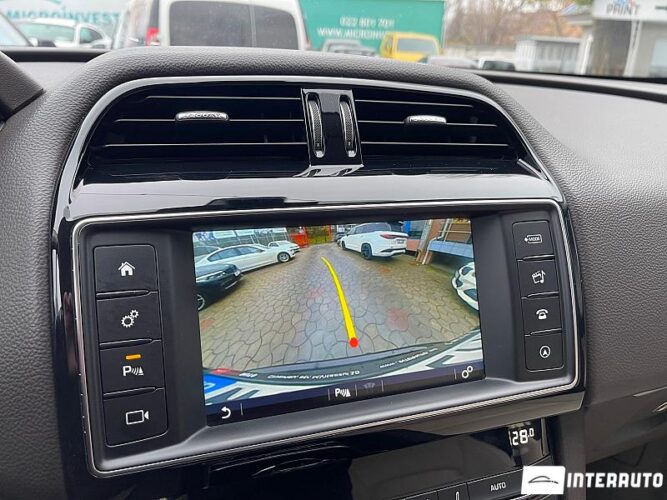 Jaguar F-Pace 38 jaguar F-Pace 2018