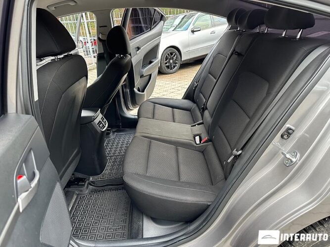 Hyundai Elantra 47 hyundai Elantra 2020