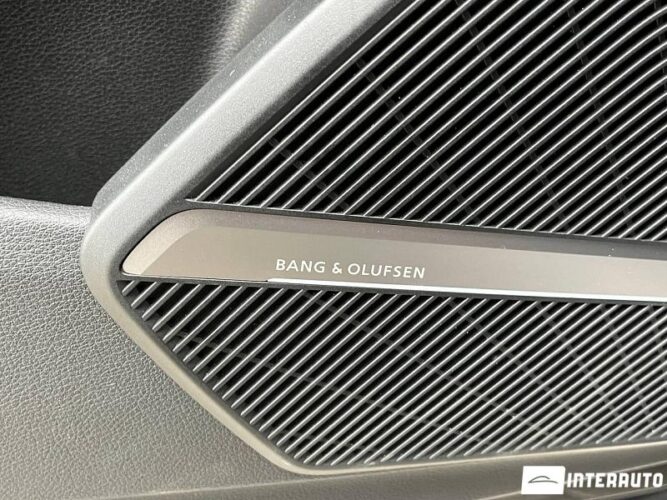 Audi SQ5 54 audi SQ5 2018