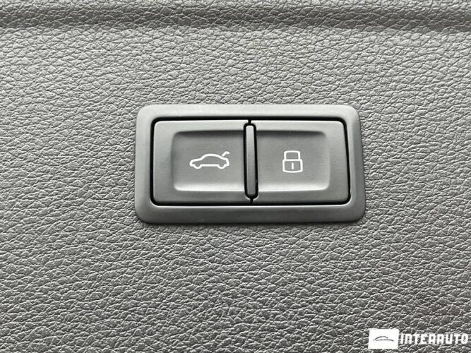 Audi SQ5 59 audi SQ5 2018