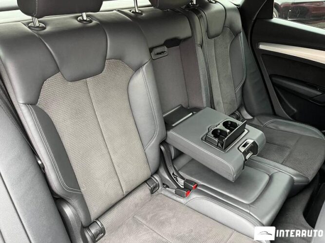 Audi SQ5 57 audi SQ5 2018