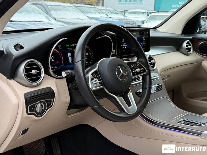 Mercedes GLC 350e 38 interauto-car