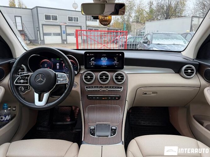 Mercedes GLC 350e 39 interauto-car