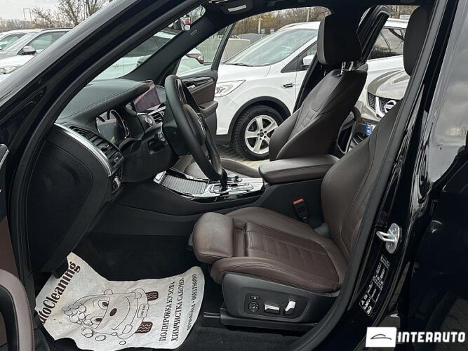 BMW X3 2.0D 42 interauto-car