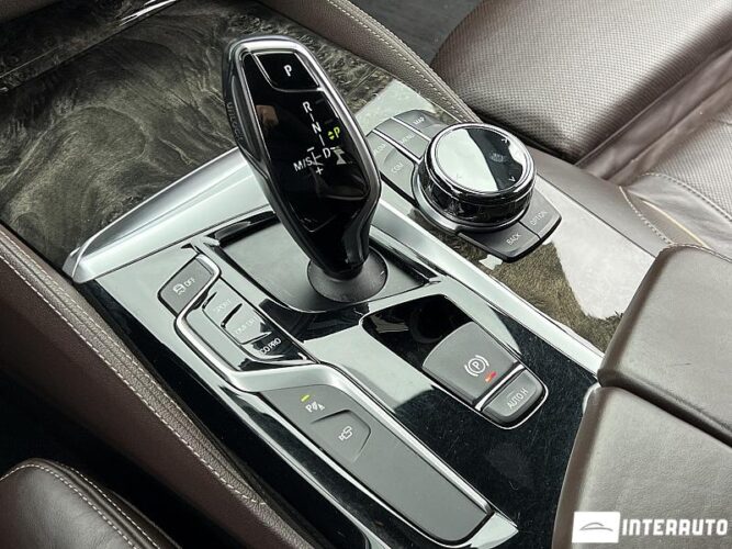 BMW 530 47 interauto-car