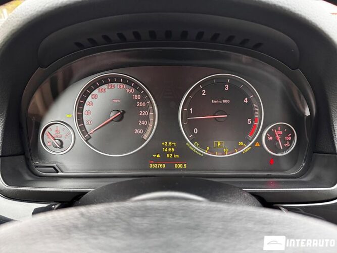 BMW 525 39 interauto-car