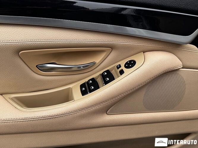 BMW 525 42 interauto-car