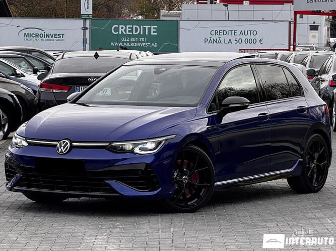 Volkswagen Golf R 2022 doar la InterAuto