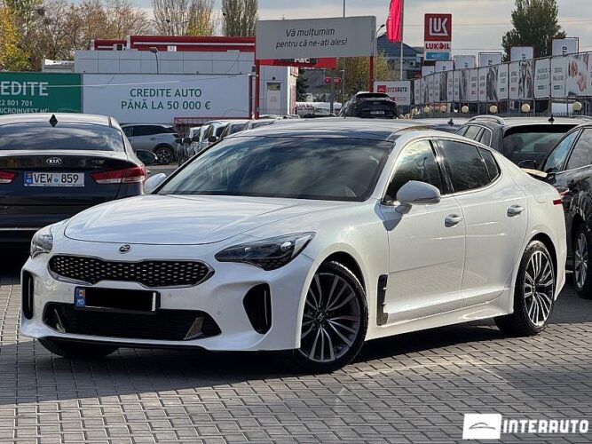 Kia Stinger 2018 doar la InterAuto