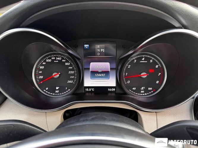 Mercedes C 300 42 mercedes C 300 2016