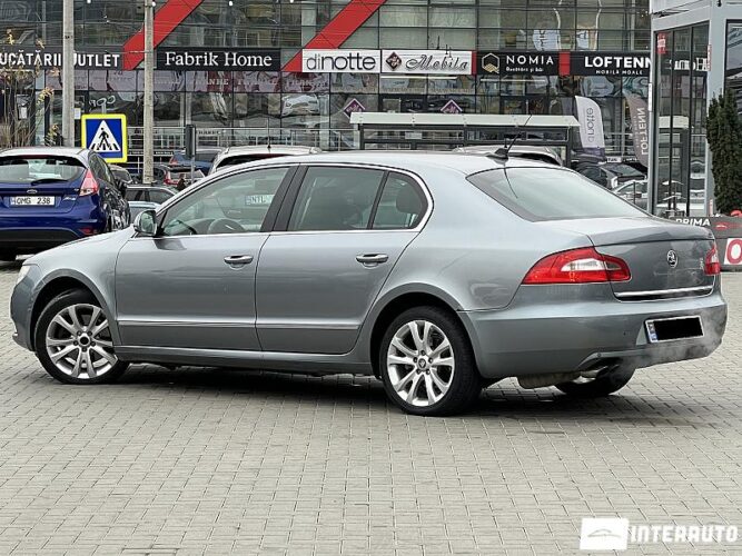 Skoda Superb 35 skoda Superb 2009