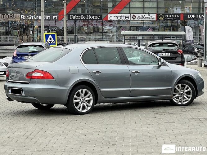 Skoda Superb 34 skoda Superb 2009