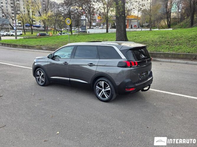 peugeot 5008 2017