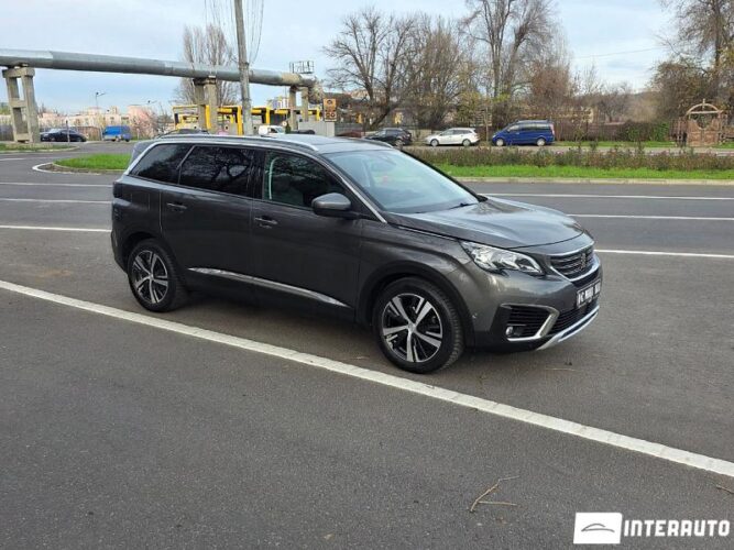 peugeot 5008 2017