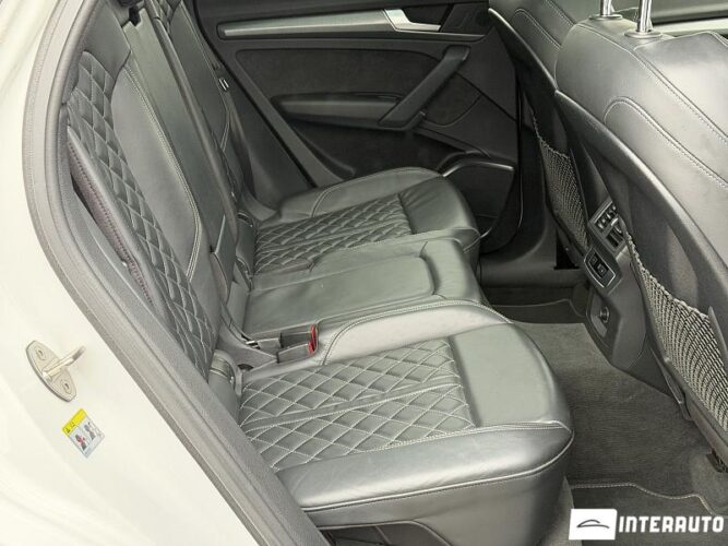 Audi Q5 51 audi Q5 2020