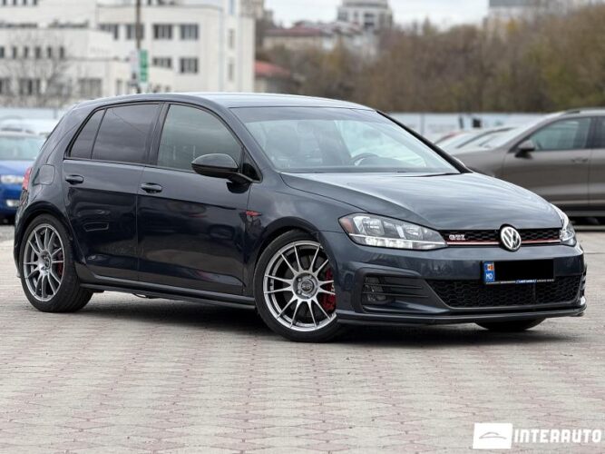 Volkswagen Golf GTI 29 interauto-car