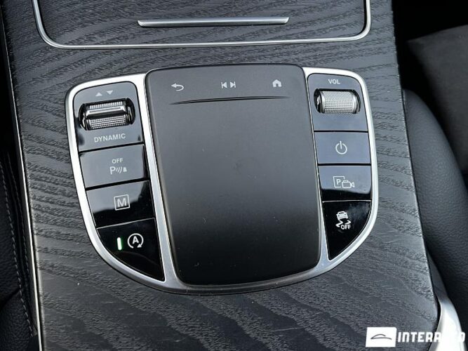 Mercedes GLC 220d Coupe 42 mercedes GLC 220d Coupe 2021