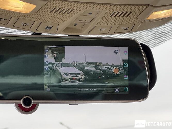 Ford Fusion 39 interauto-car