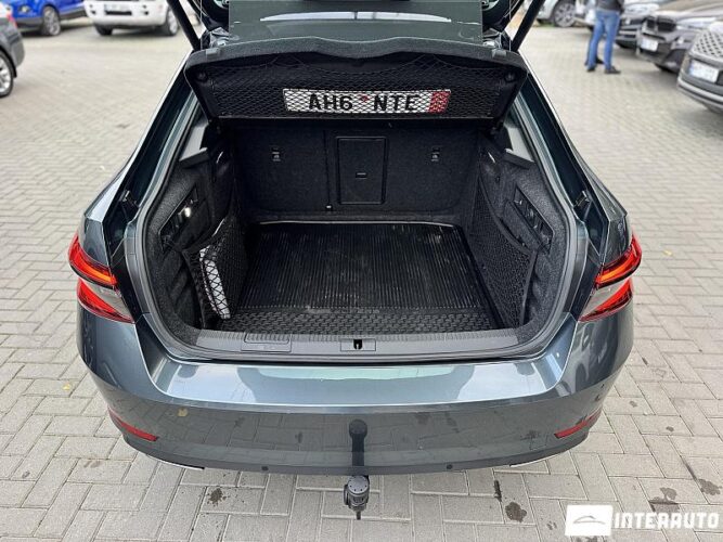 Skoda Superb 36 skoda Superb 2020