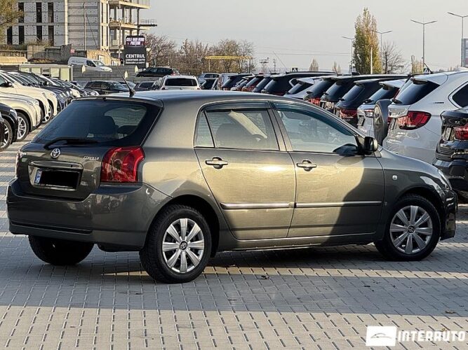 toyota Corolla 2005