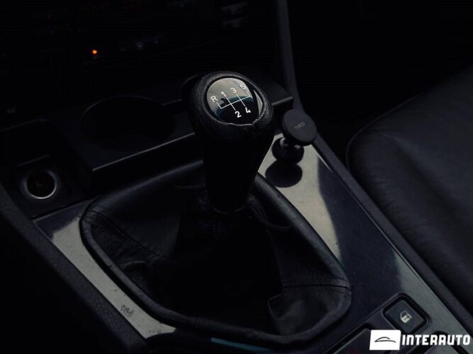 BMW 520 37 interauto-car