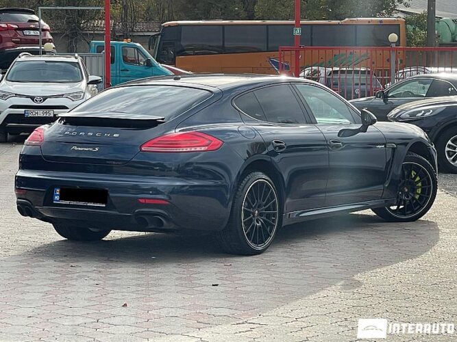 porsche Panamera S 2015