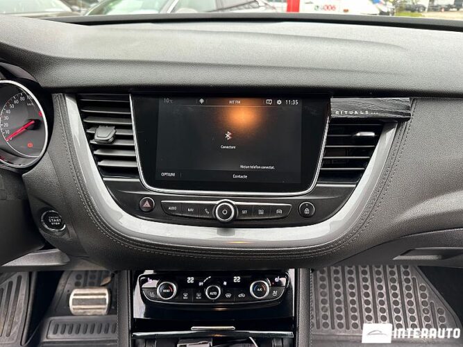 Opel Grandland X 43 opel Grandland X 2020