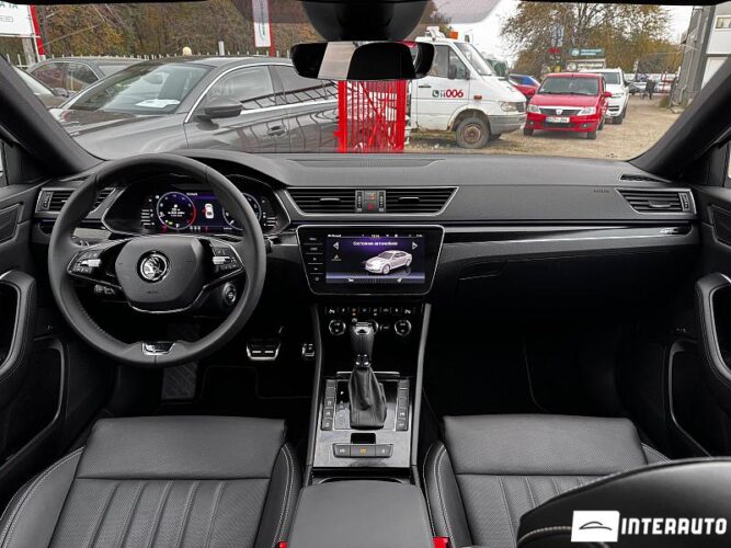 Skoda Superb 43 skoda Superb 2024