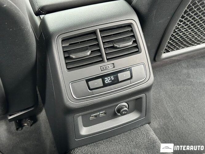 Audi A4 46 interauto-car