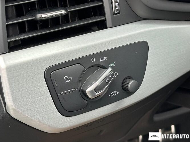 Audi A4 47 interauto-car
