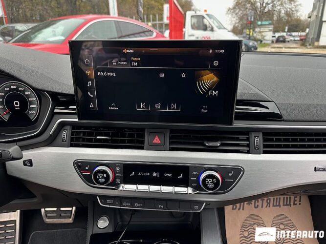 Audi A4 44 interauto-car