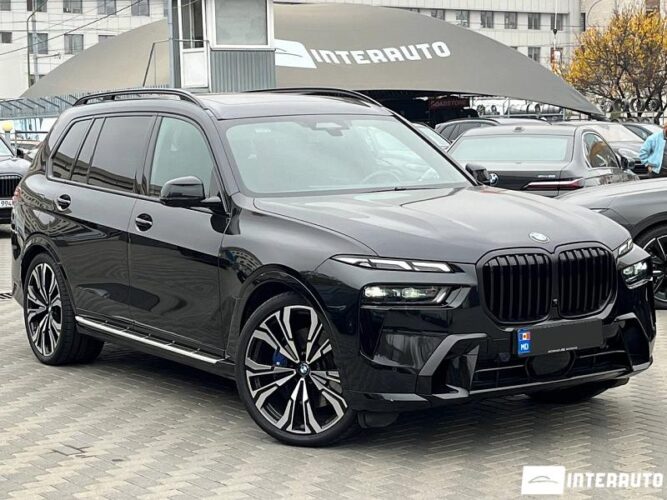 BMW X7 4.0d 2023 doar la InterAuto