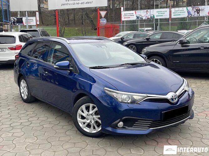 toyota Auris 2017