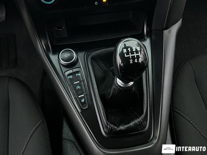 Ford Focus 47 ford Focus 2018