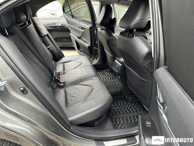 Toyota Camry 57 toyota Camry 2021