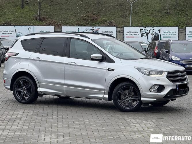 Ford Kuga 2018 doar la InterAuto