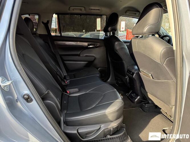 toyota Highlander 2021