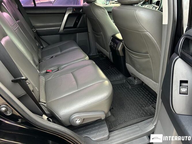 toyota Land Cruiser Prado 2010