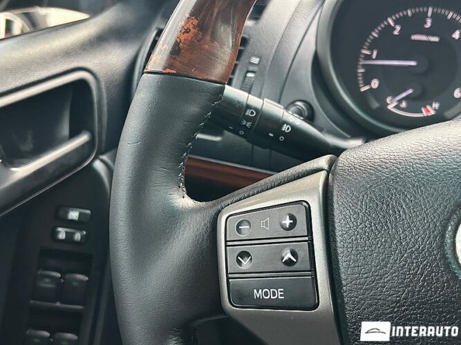 toyota Land Cruiser Prado 2010