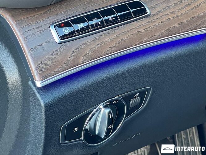 Mercedes E 350e 47 mercedes E 350e 2017