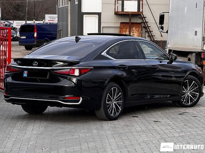 lexus ES 300h 2023