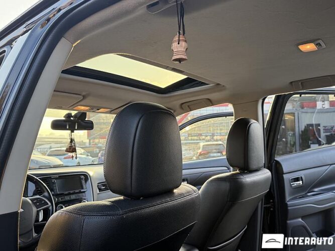 mitsubishi Outlander 2012