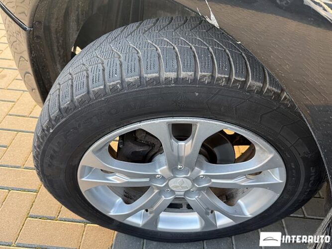 mitsubishi Outlander 2012