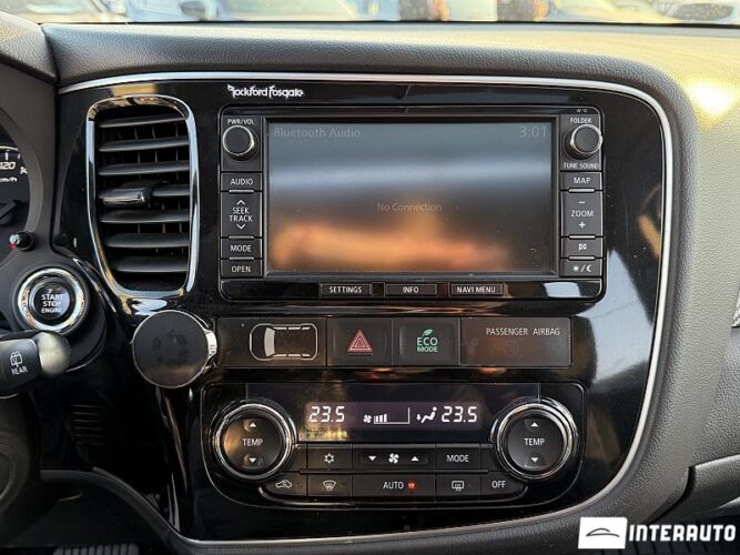 mitsubishi Outlander 2012