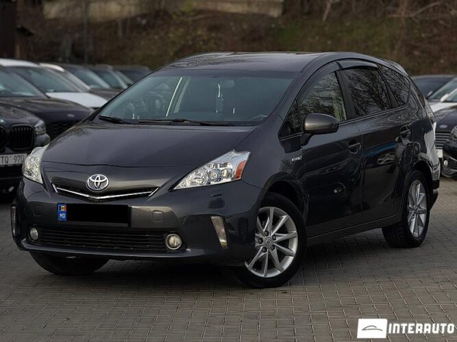 toyota Prius Plus / V 2013