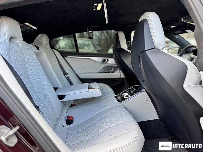 bmw M8 Competition 2020