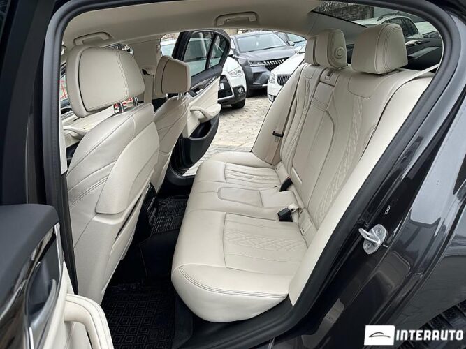 BMW 520 47 bmw 520 2020